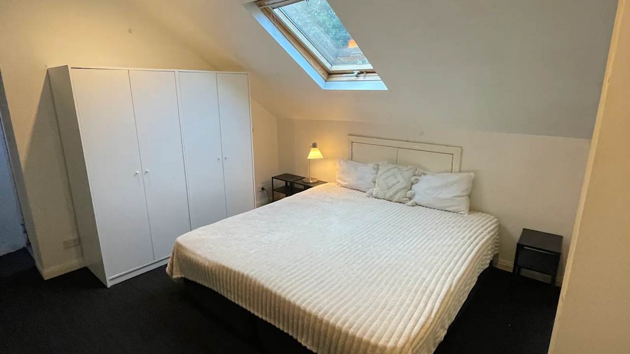 Furnished room with ensuite in a share house