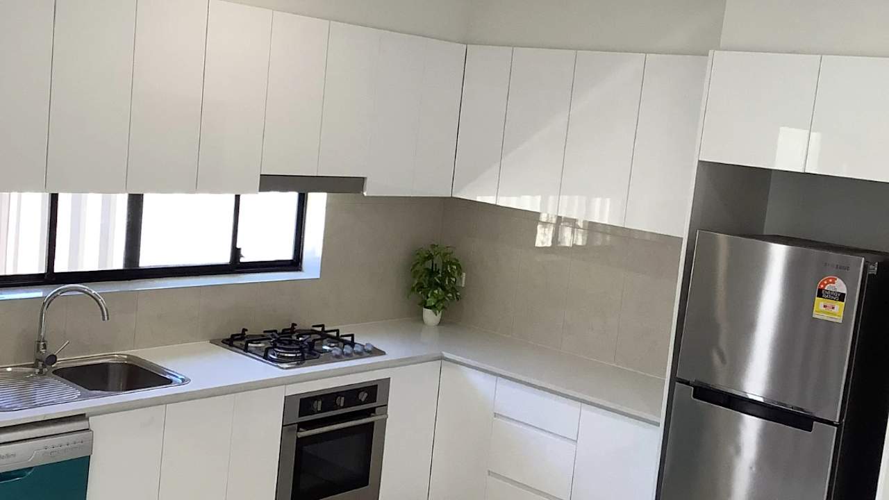 Whole property with 2 rooms for rent