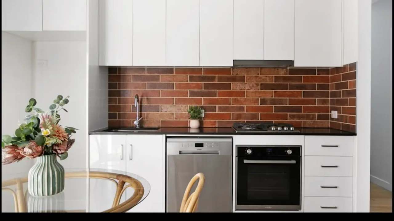 Whole property with 2 rooms for rent