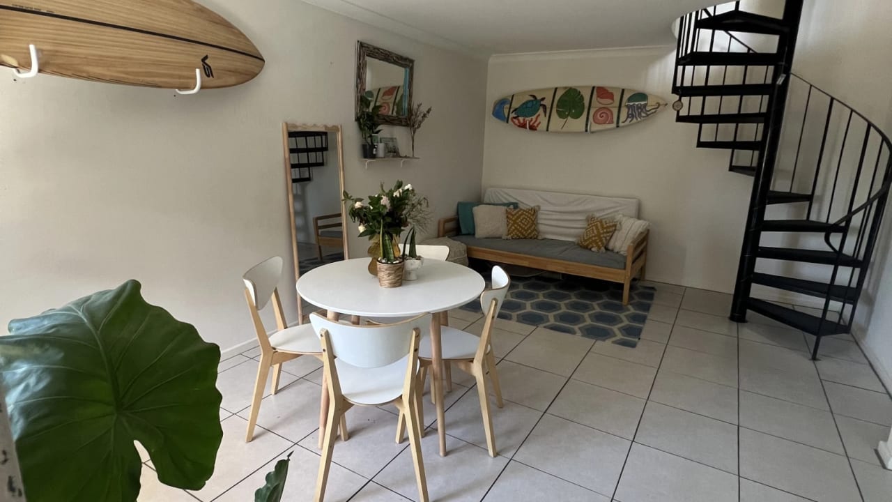 Whole property with 2 rooms for rent