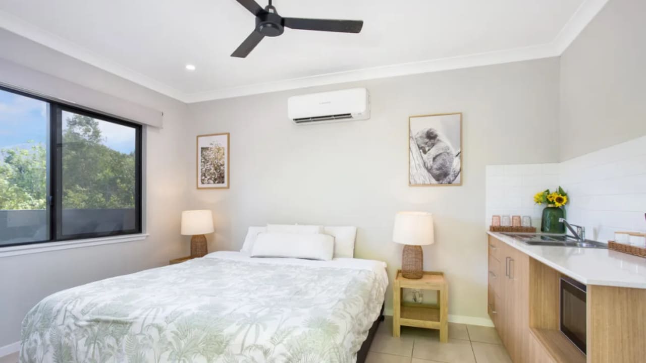 Furnished room granny flat for rent