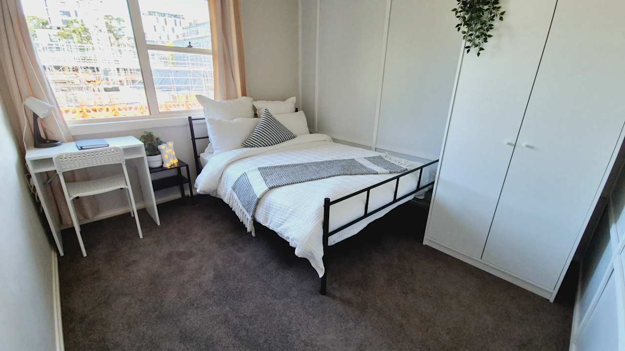 Furnished room in a share house