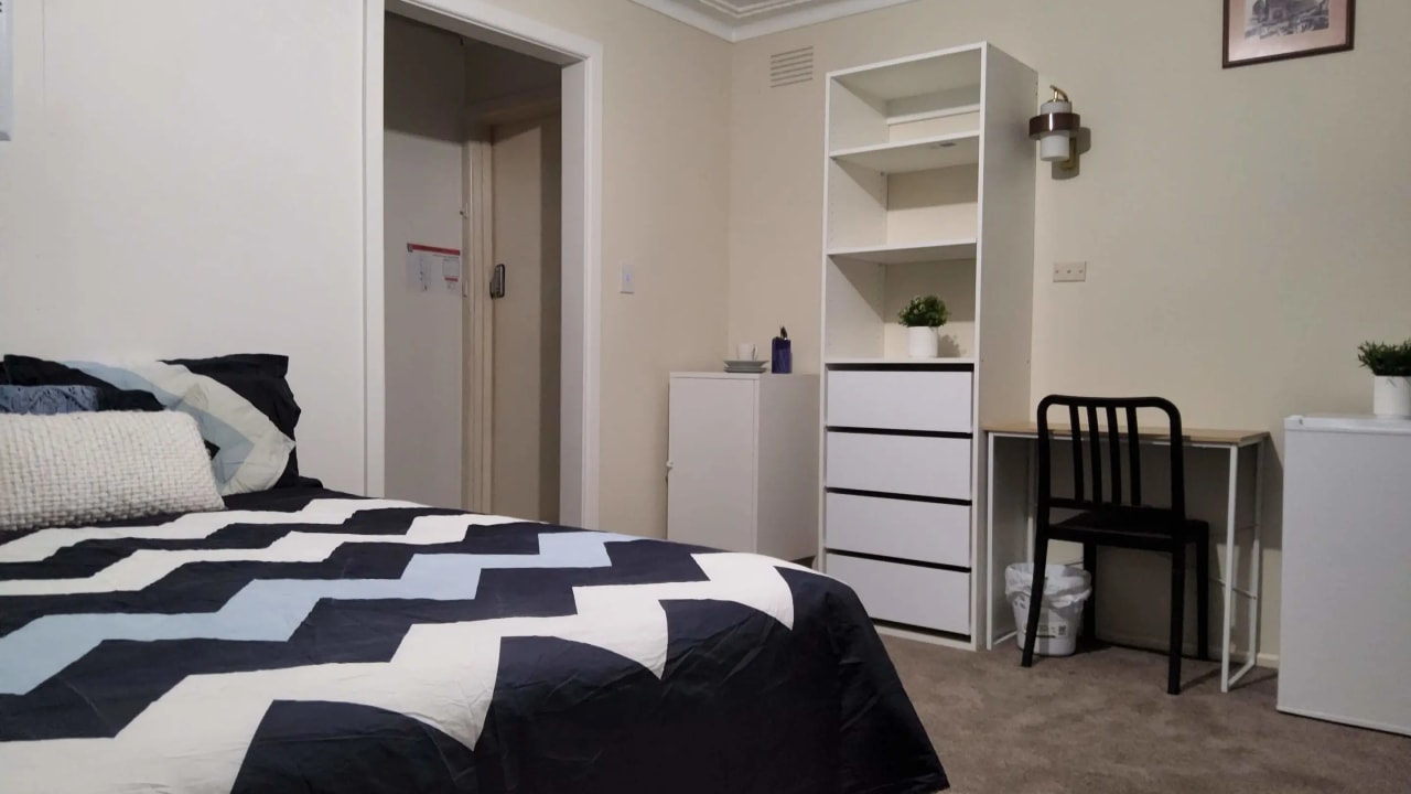Furnished room in a share house