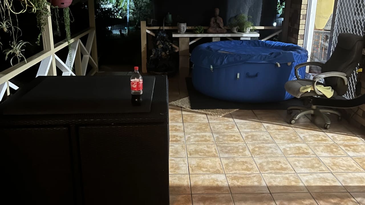 Room in a share house