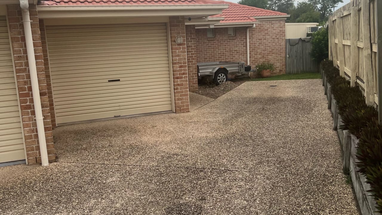 Furnished room with own bathroom
