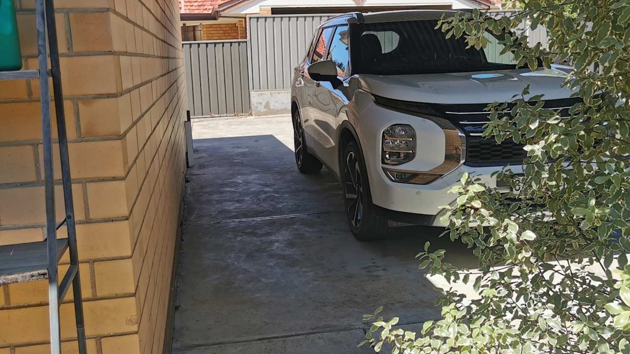 Whole property with 2 rooms for rent