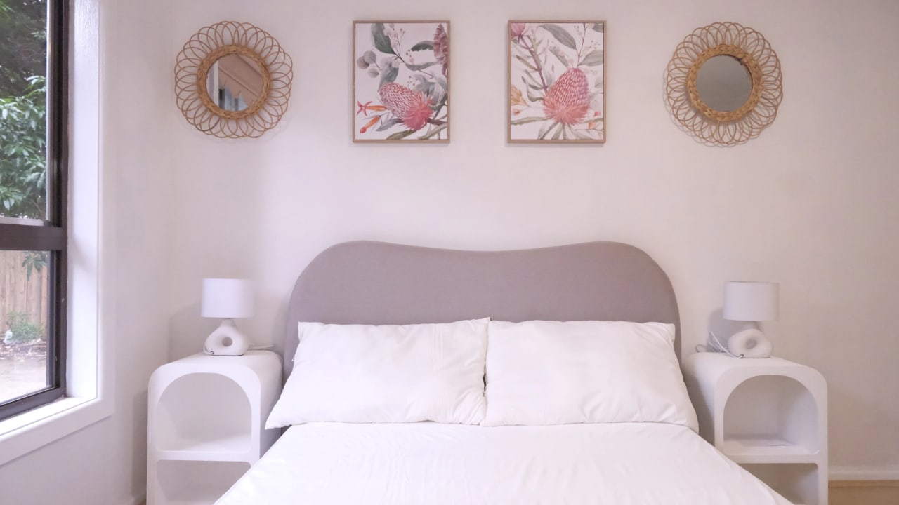 Furnished room in a share house
