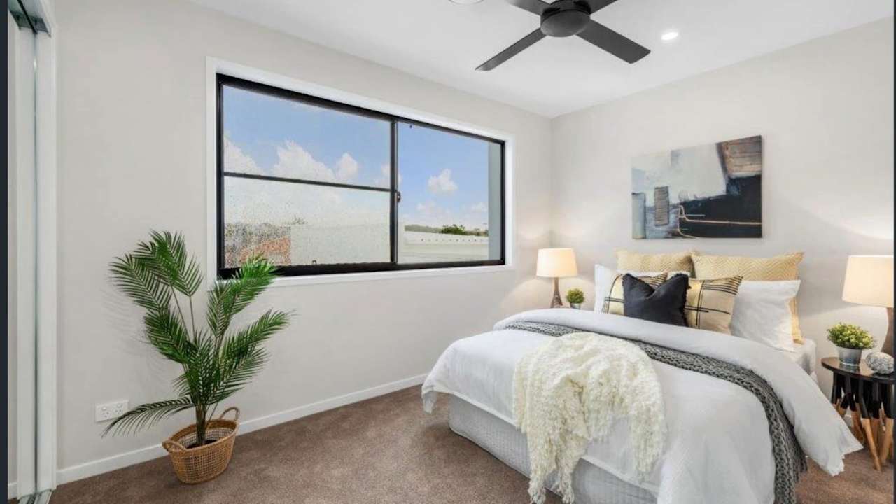 Unfurnished room in a share house