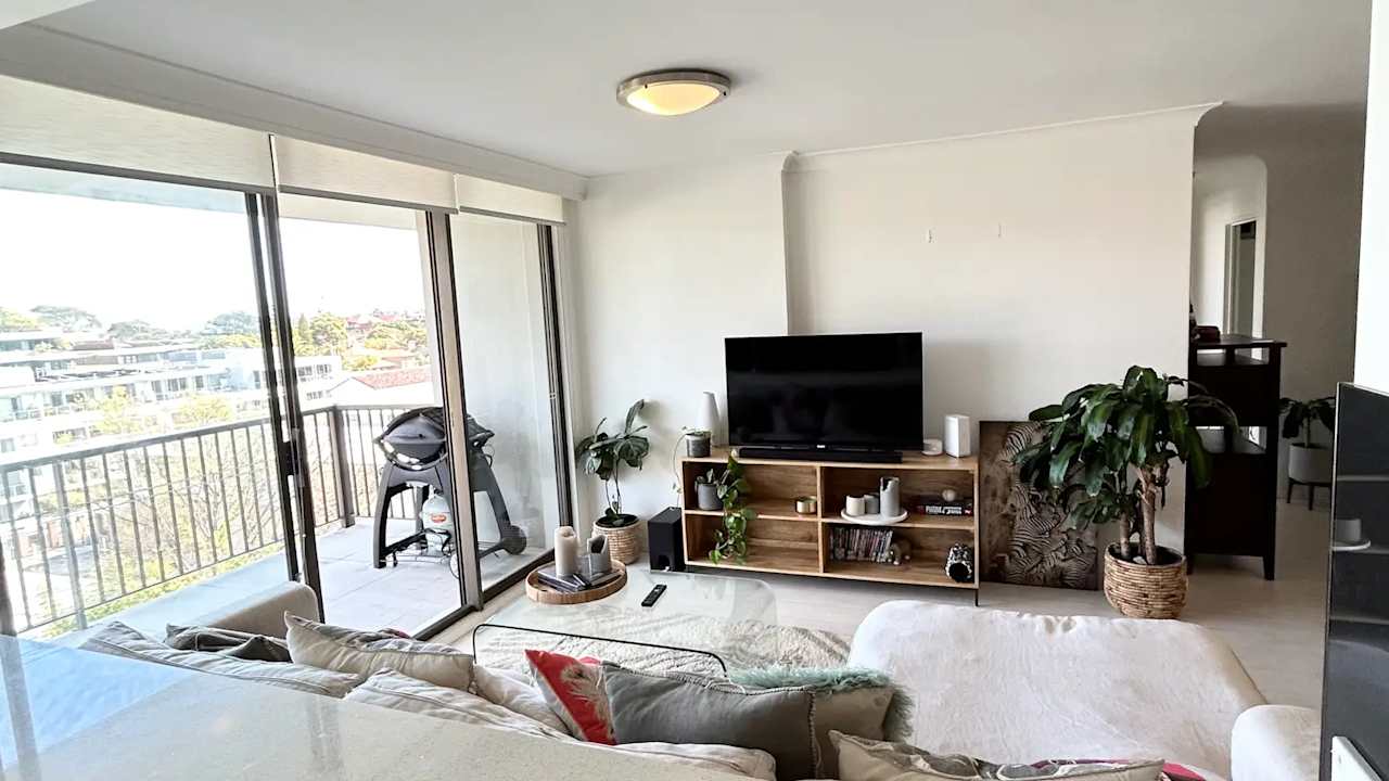 Whole property with 2 rooms for rent