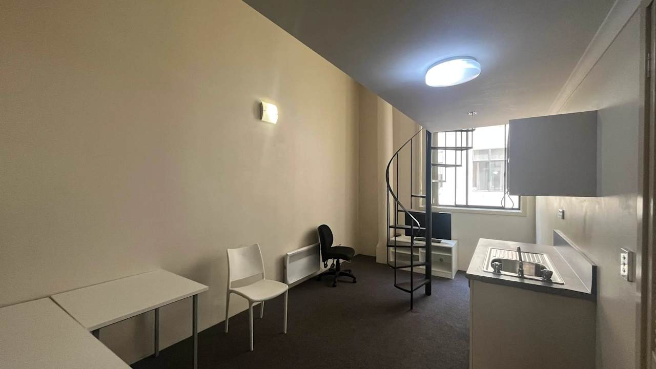 Furnished room studio flat for rent