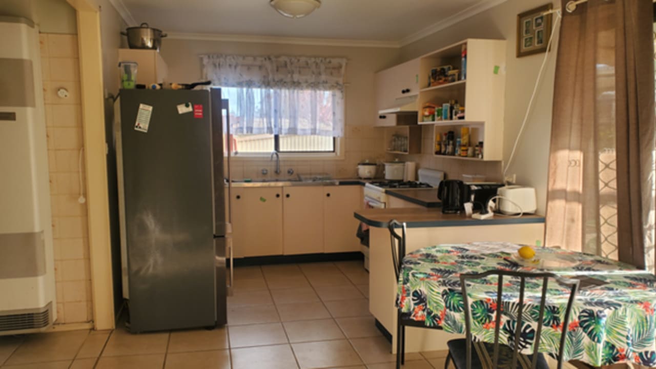 Furnished room in a share house