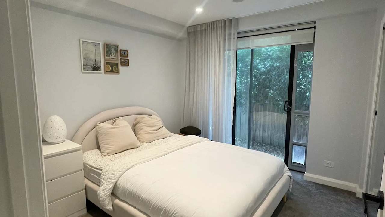 Unfurnished room with own bathroom