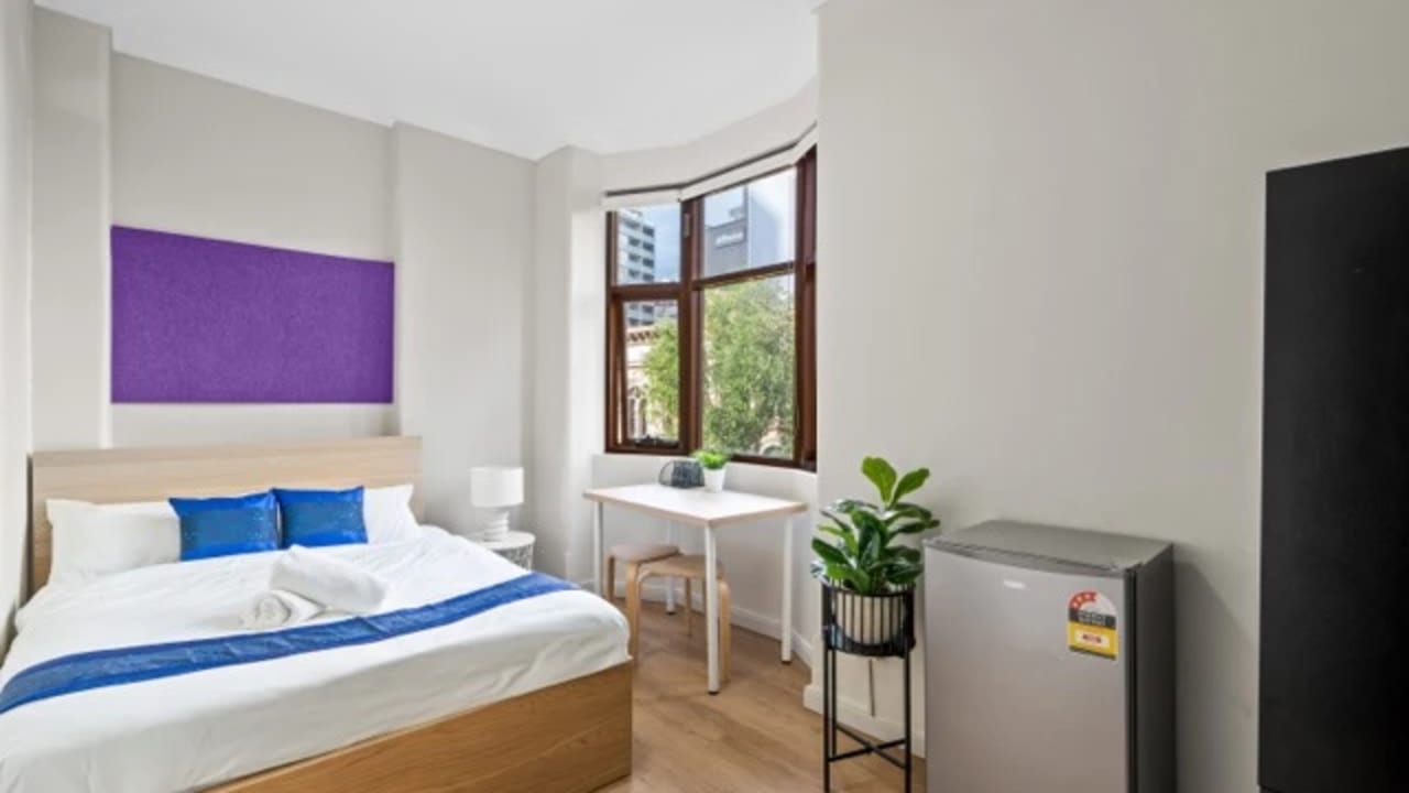 Furnished room in a share house