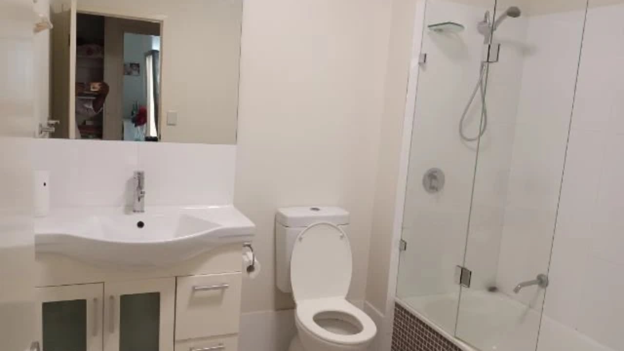 Furnished room with own bathroom