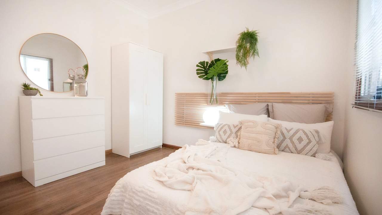 Furnished room with ensuite in a share house