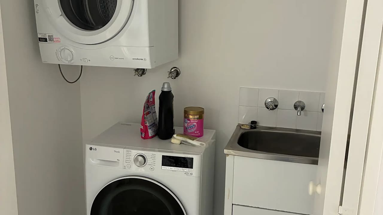 Furnished room with own bathroom