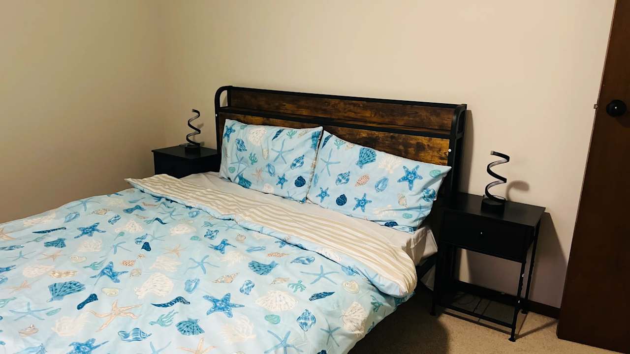 Furnished room in a share house