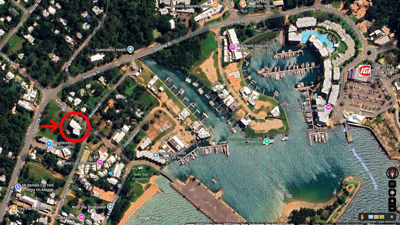 Furnished room in a share house