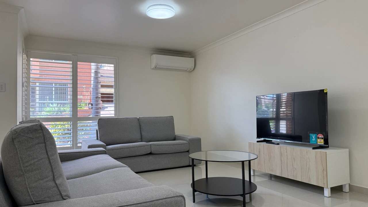 Furnished room with own bathroom