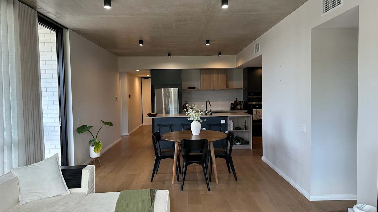 Furnished room in a flatshare
