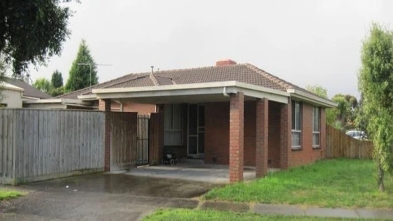 Unfurnished room in a share house