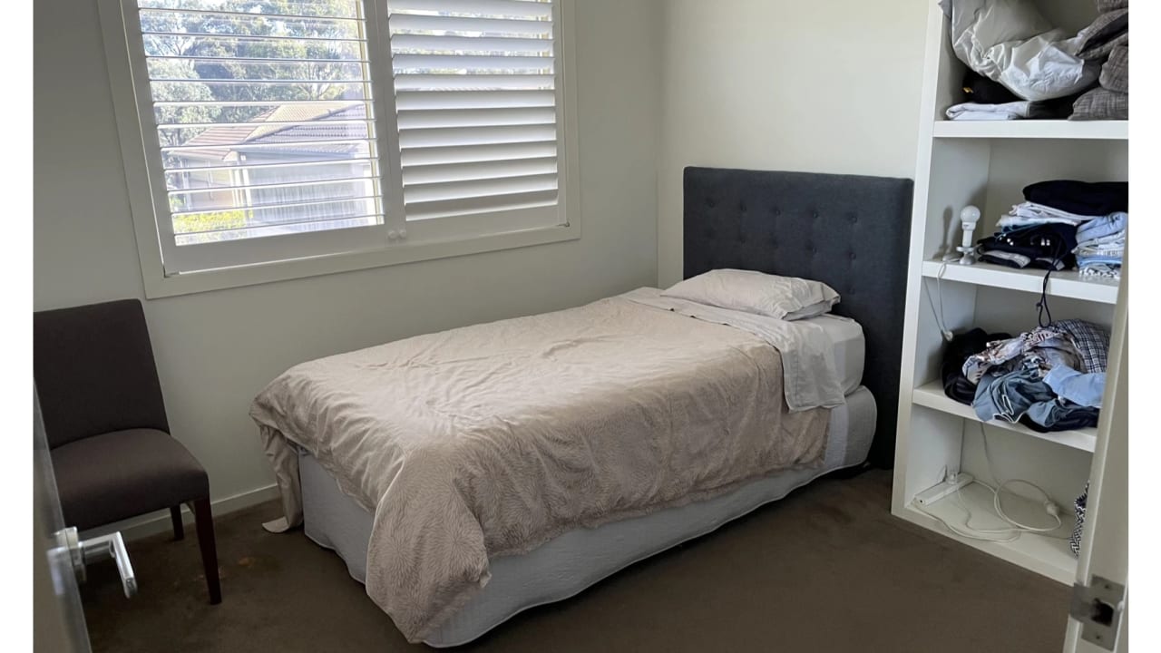 Furnished room with own bathroom