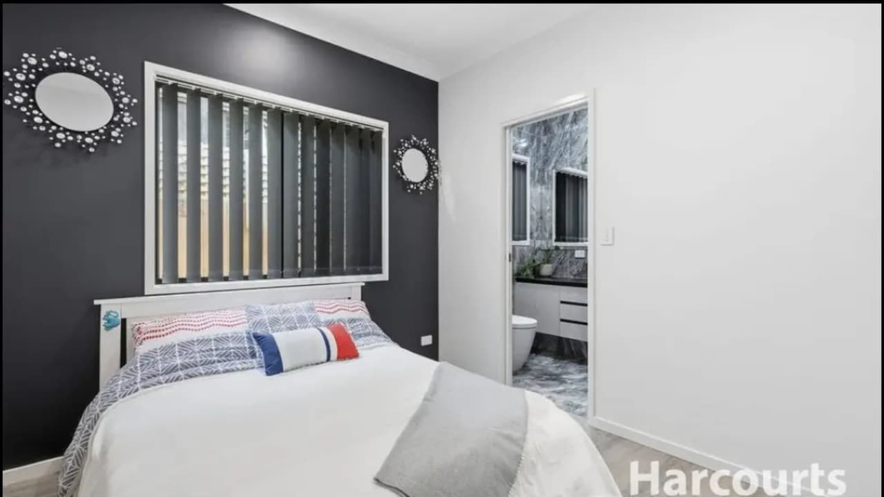 Furnished room with ensuite in a share house