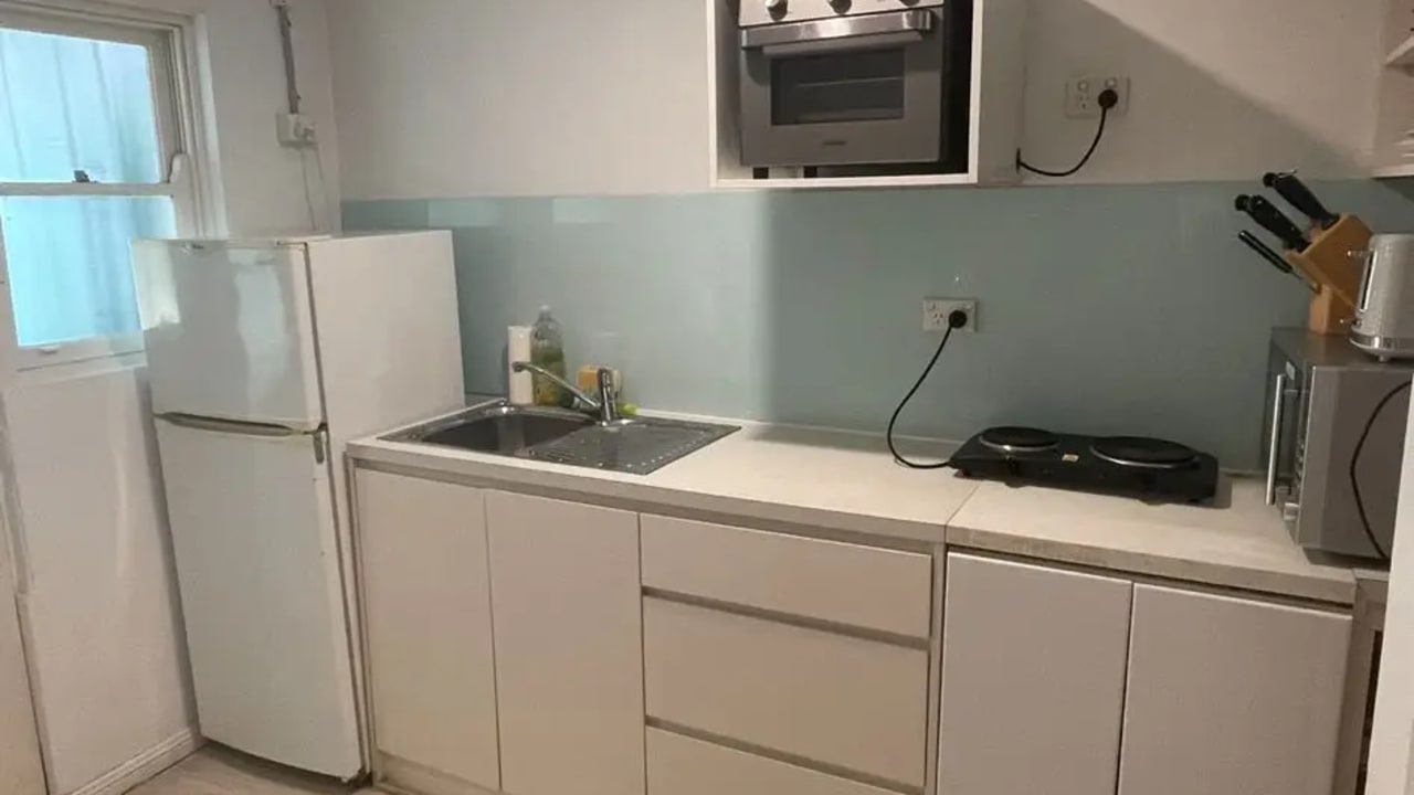 Furnished room granny flat for rent
