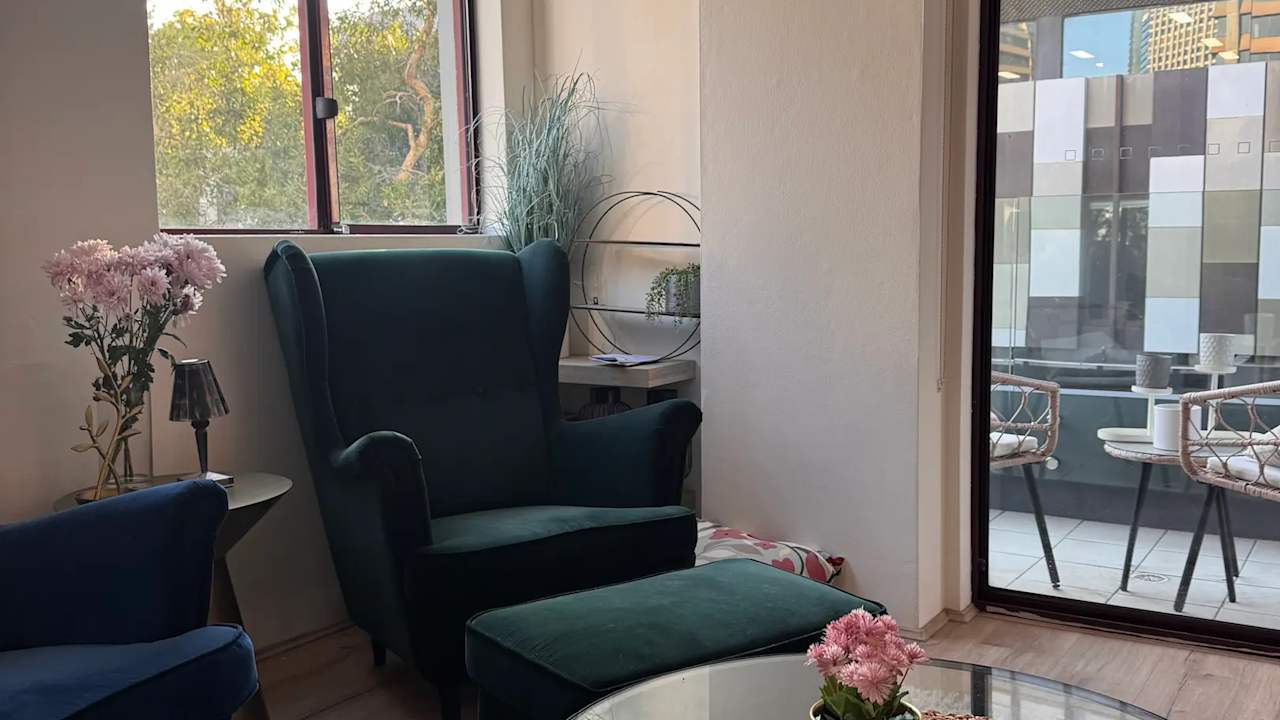 Unfurnished room with ensuite in a flatshare