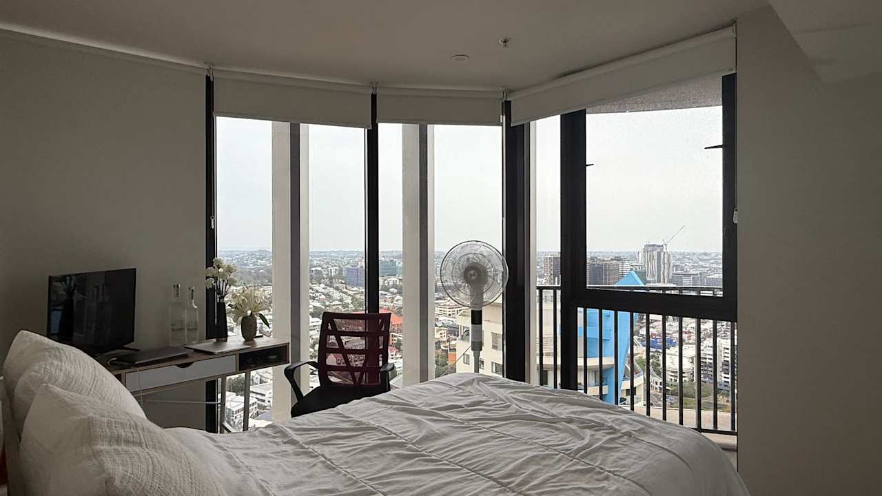 Unfurnished room with own bathroom