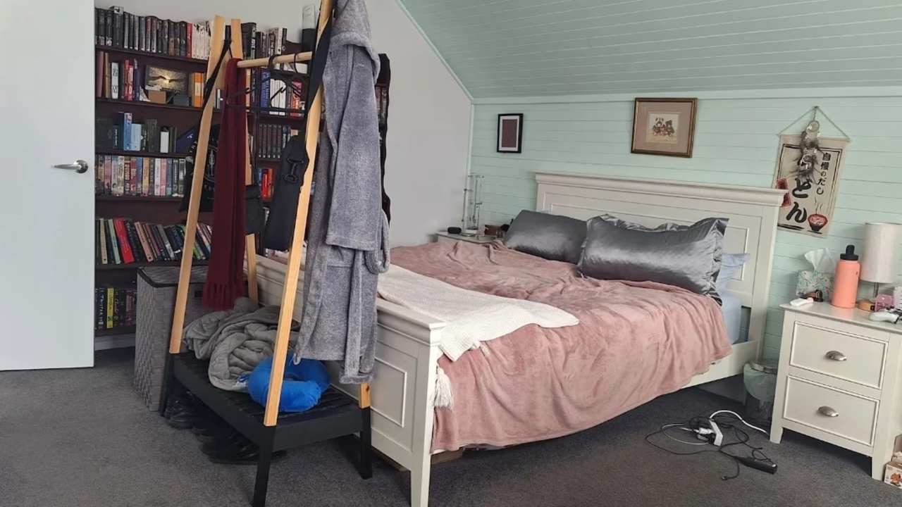 Unfurnished room in a share house