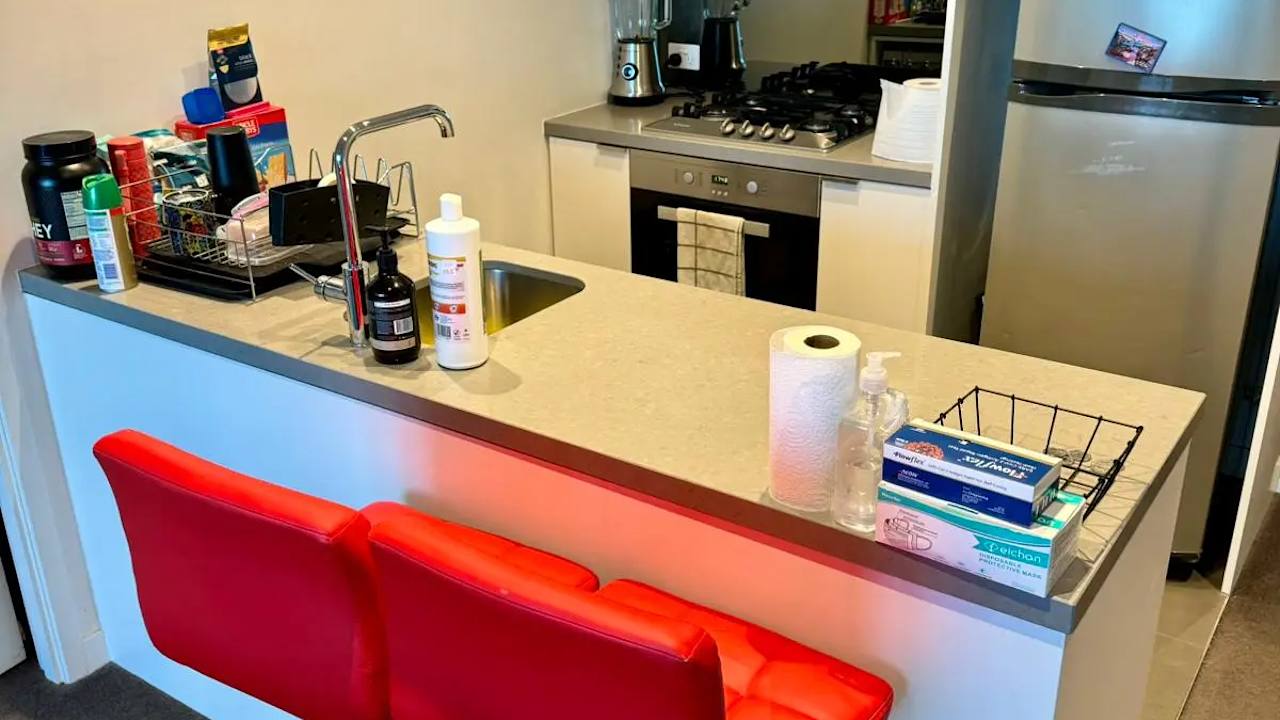 Furnished room with own bathroom