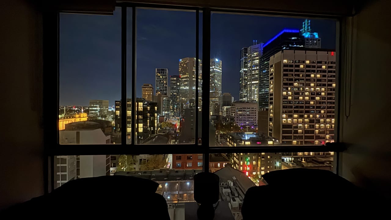 Furnished room in a flatshare