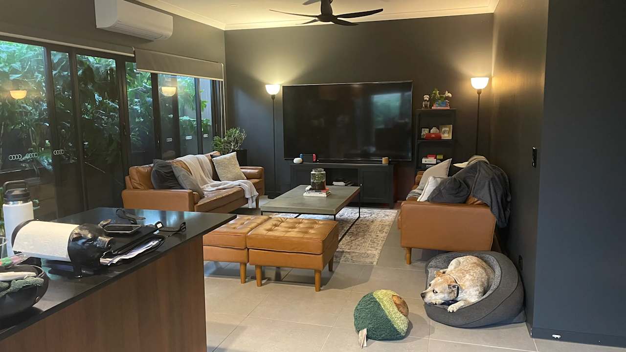 Unfurnished room in a share house