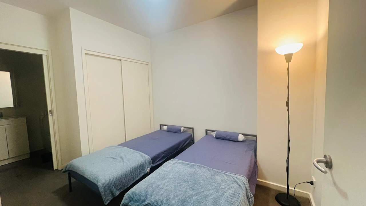 Whole property with 2 rooms for rent