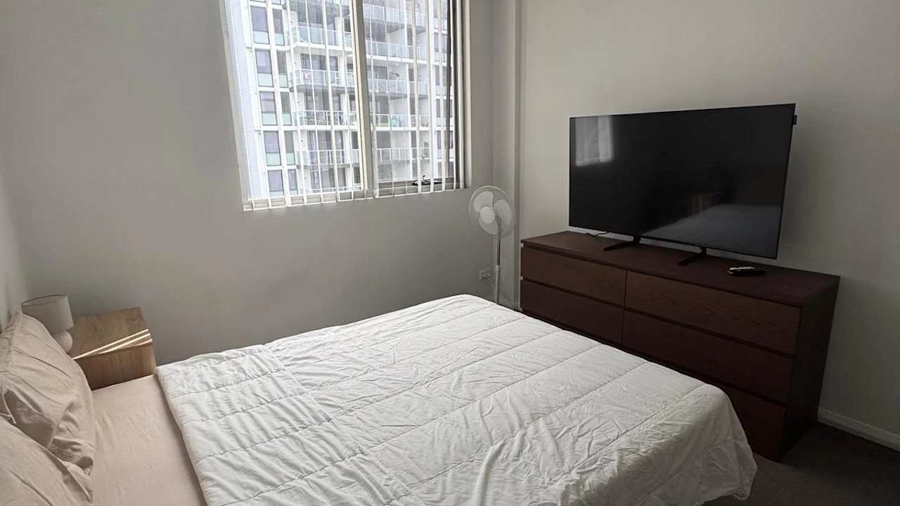 Furnished room with own bathroom