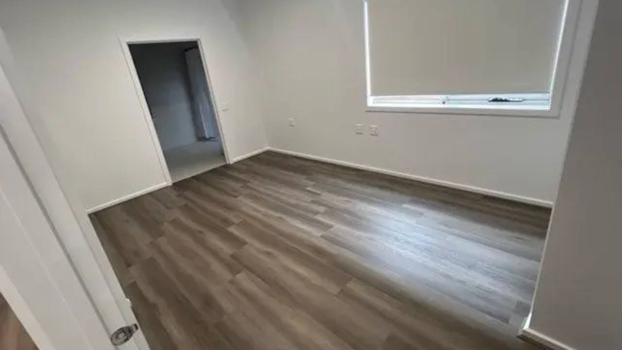 Whole property with 3 rooms for rent