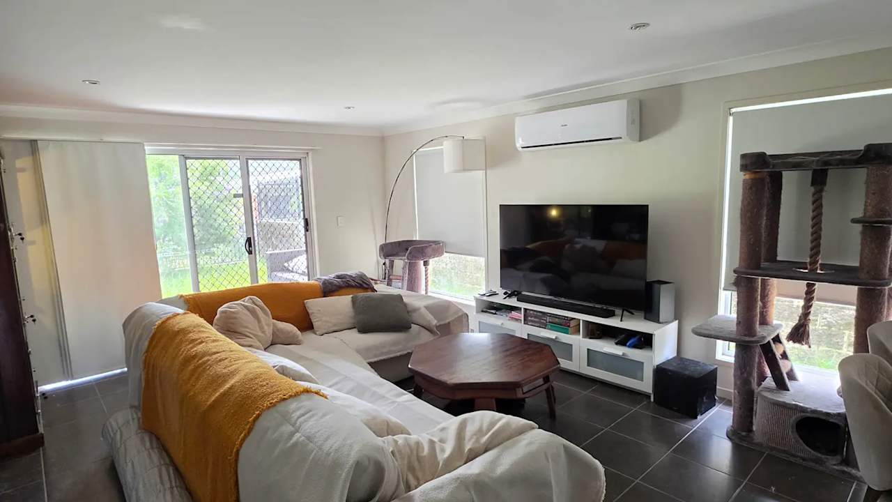 Unfurnished room with ensuite in a share house