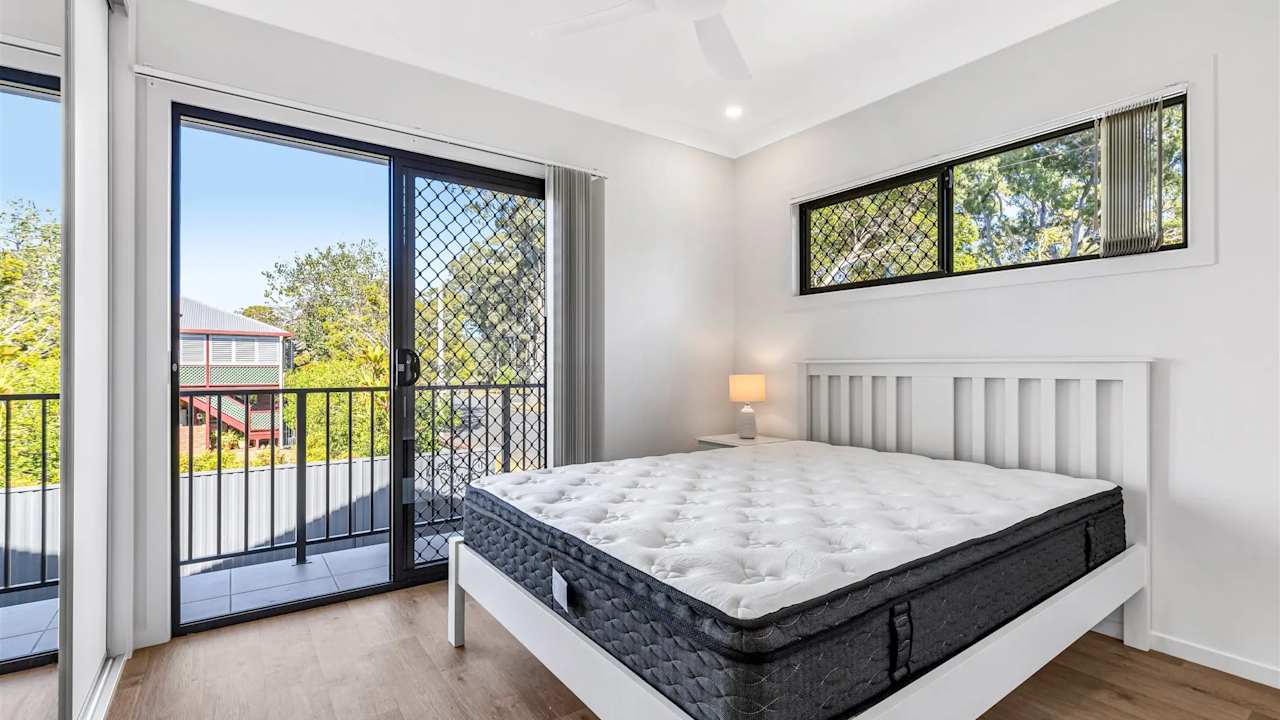 Furnished room studio flat for rent