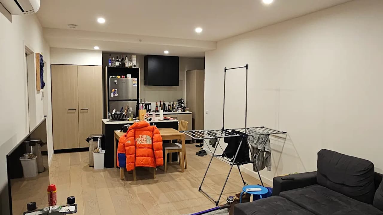 Unfurnished room with own bathroom