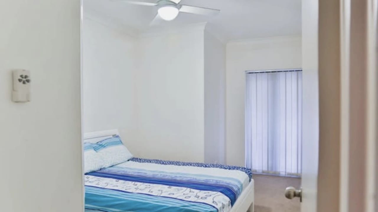 Furnished room with own bathroom