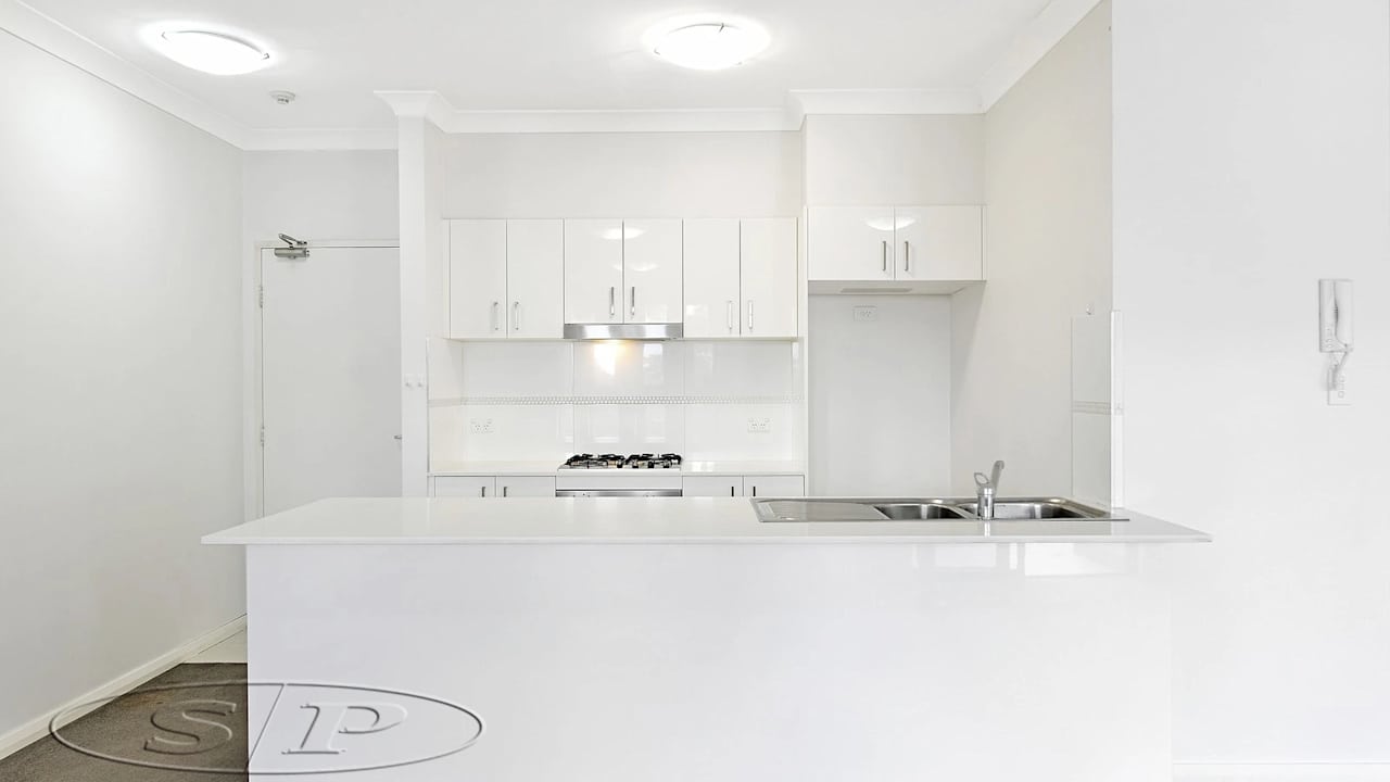 Whole property with 3 rooms for rent