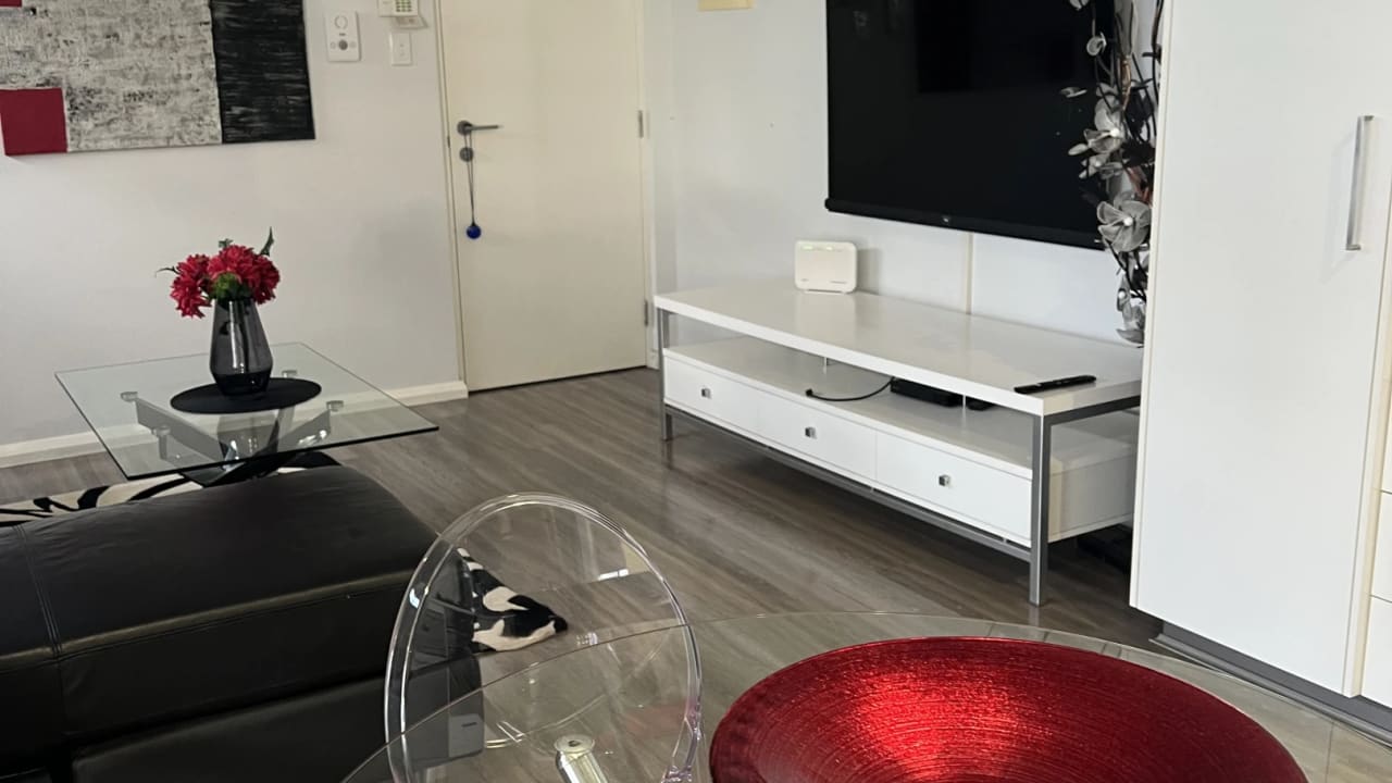 Whole property with 2 rooms for rent