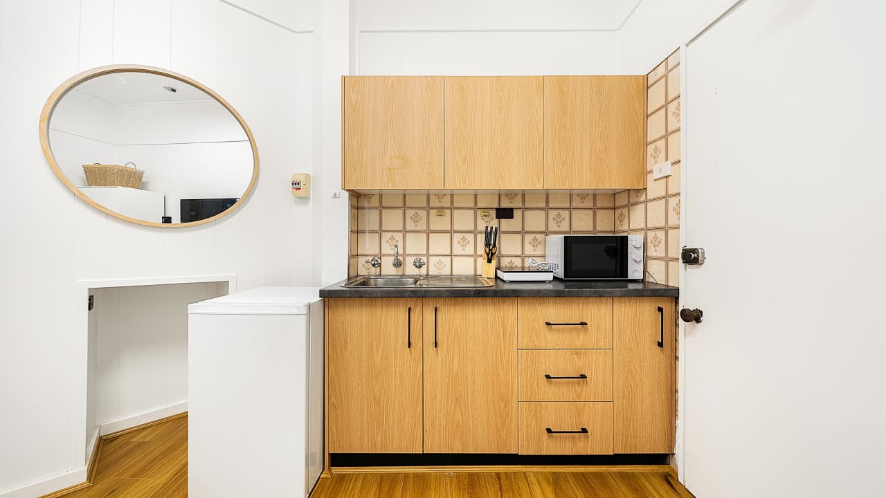 Room studio flat for rent