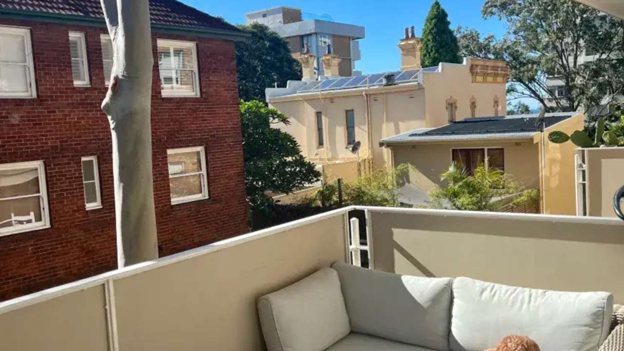 Whole property with 2 rooms for rent