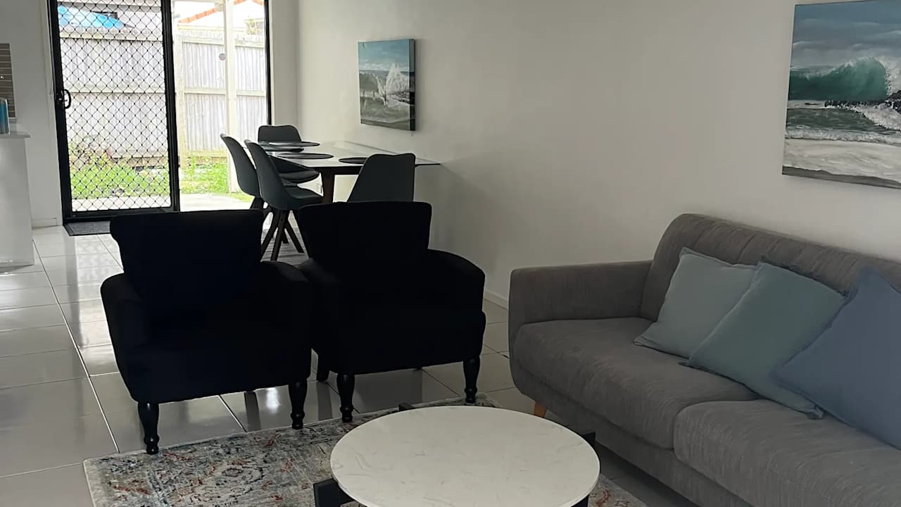 Furnished room with own bathroom