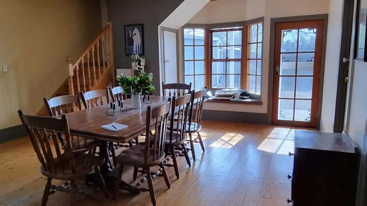 Furnished room with ensuite in a share house