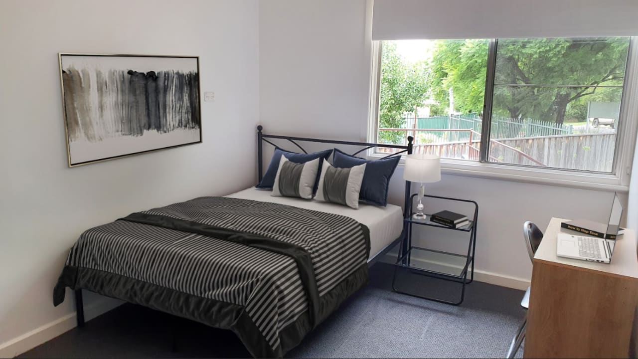 Furnished room in a share house