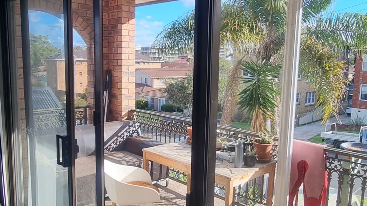 Unfurnished room in a share house