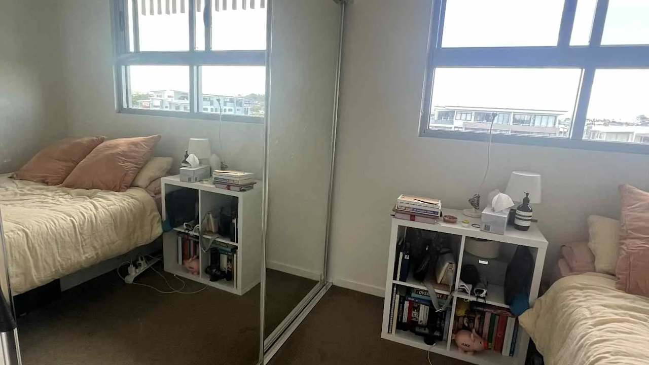 Unfurnished room with own bathroom